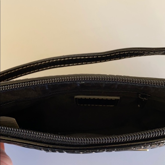 XOXO Wristlet - Black w/XOXO Print Embossed - Picture 5 of 5